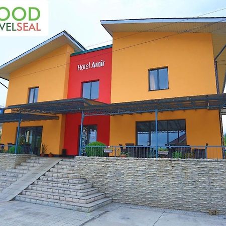 Amir Hotel Karakol Exterior photo